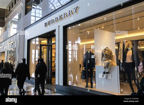 burberry manhattan